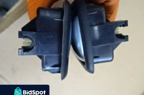 KLAMKA PRAWA RENAULT CLIO II MEGANE NR47