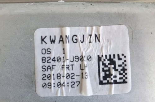 HYUNDAI KONA PODNOŚNIK SZYB LEWY PRZÓD 82401-J9010
