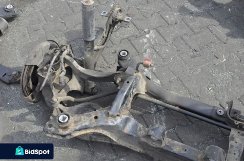 VOLVO XC70 II 2.4 D5 ZAWIESZENIE BELKA TYŁ AWD