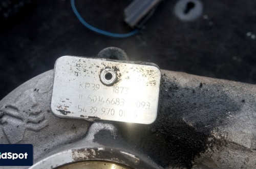 bmw e92 e93 e60 e61 x5 3.5d 3.0d turbosprezarka kp39-1873