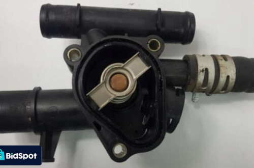 OBUDOWA TERMOSTATU RENAULT SCENIC II 8200112054