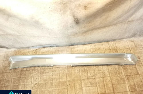 ford focus mk1 5d próg lewy lub prawy