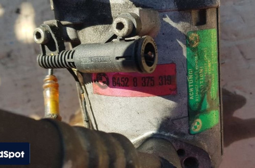BMW E36 SPRĘŻARKA KLIMATYZACJI 8375319