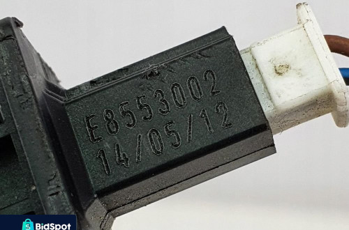 CZUJNIK TEMPERATURY WEW MERCEDES W204 E8553002