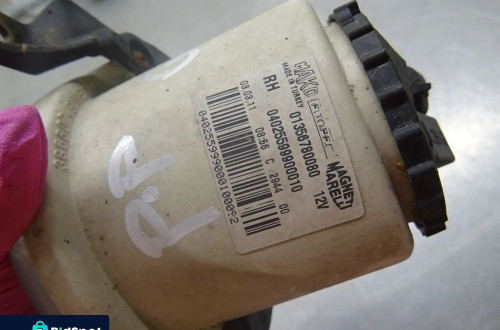 FIAT QUBO 08-16 1.4B ŚWIATŁO PRZECIWMGIELNE HALOGEN  LEWY PRAWY