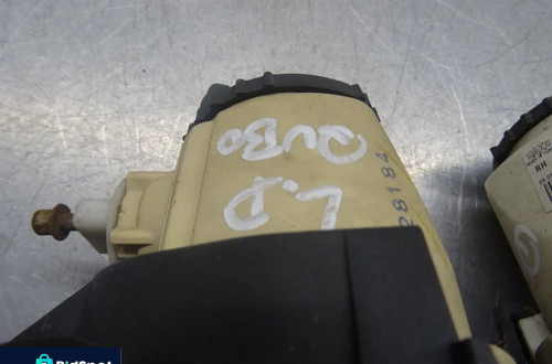 FIAT QUBO 08-16 1.4B ŚWIATŁO PRZECIWMGIELNE HALOGEN  LEWY PRAWY