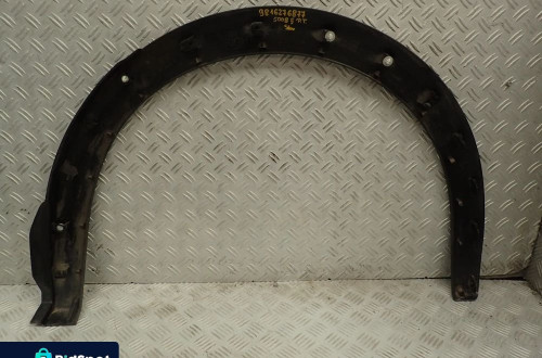 PRAWA LISTWA BŁOTNIKA SIERP TYŁ PEUGEOT 5008 II 9816276877