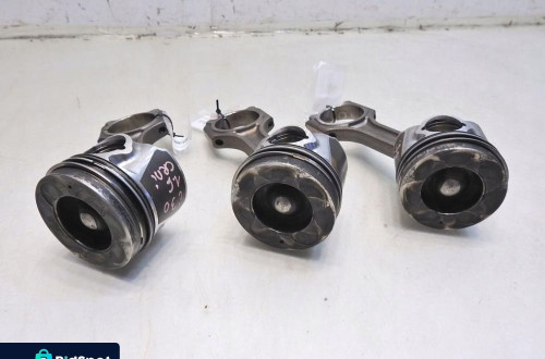 TŁOK KORBOWÓD HYUNDAI i30 I 1.6 CRDI