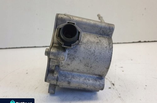 Volvo V60 II 1.5 T TURBO POMPA VACUM 31480558 POMPA WTRYSKOWA