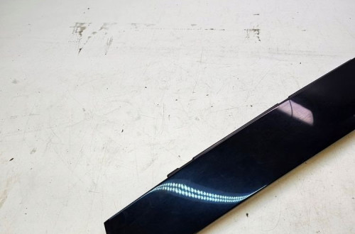 NAKŁADKA OSŁONA DRZWI AUDI Q5 8R 8R0837902M PRAWY PRZÓD