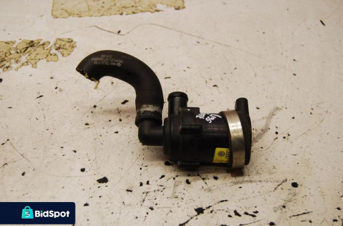 DODATKOWA POMPA WODY 7L0965561J VW TOUAREG