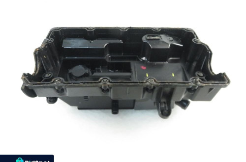 POKRYWA ZAWORÓW VW PASSAT B6 2.0 TDI 03G103469M 03G103475D