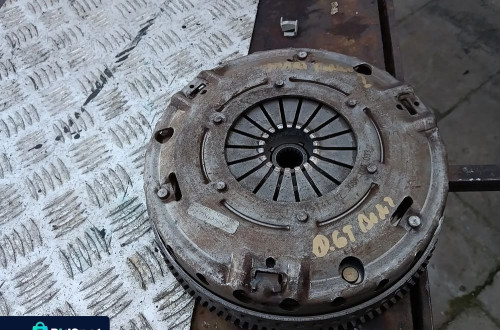 smart fortwo i 0.6b turbo sprzelo wieniec tarcza sprzegla kolo zamachowe 3089006033