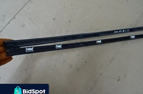 LISTWA LISTWY DACHOWE BMW E46 NR221