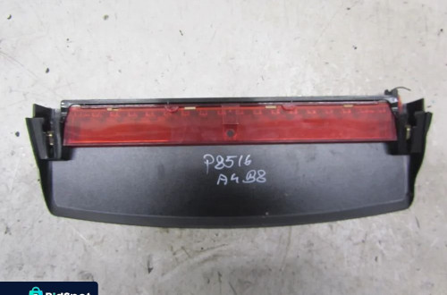 audi a4b8 2.0 tdi trzecie światło stop