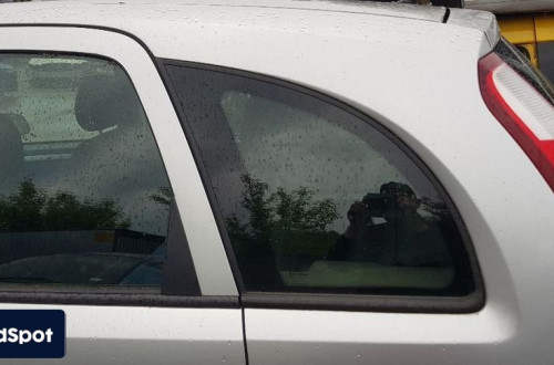 OPEL MERIVA A SZYBA KAROSERYJNA LEWY TYŁ