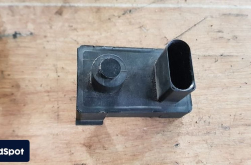 FIAT STILO CZUJNIK TEMPERATURY 46723303