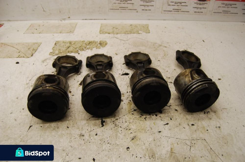 TŁOK Z KORBOWODEM 038J 2.0 TDI SKODA OCTAVIA II 2.0 16V AUDI SEAT VW