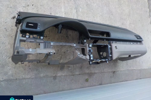 VW PASSAT B6 DESKA KONSOLA ROZDZIELCZA AIRBAG PASY