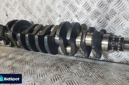 WAŁ KORBOWY BMW E39