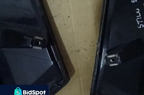 ZAŚLEPKA RELINGU LISTWA FIAT STILO KOMBI NR75