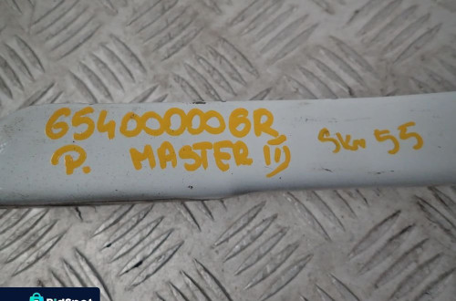 ZAWIAS MASKI PRAWY RENAULT MASTER III 654000006R