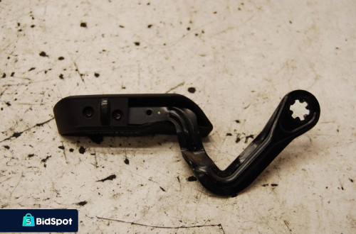 RĄCZKA REGULACJI FOTELA PRAWA 13283243 OPEL INSIGNIA A