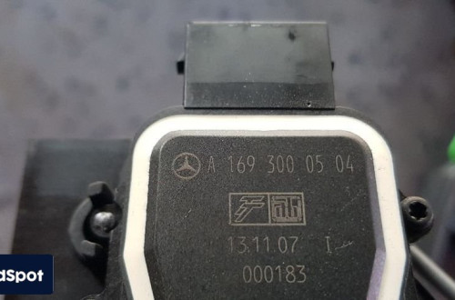 MERCEDES A KLASA W169 B KLASA W245 POTENCJOMETR PEDAŁ GAZU A1693000504