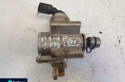 Audi A3 II 8P 1.6 FSI POMPA PALIWA wtryskowa 03C127025R