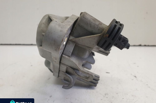 Volvo V60 II 1.5 T ZBIORNICZEK PODCIŚNIENIA 31480478