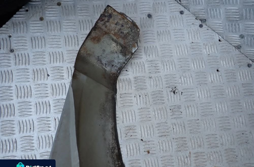 BŁOTNIK PRAWY PRZÓD OPEL MERIVA A Z157
