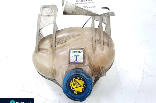 ZBIORNICZEK PŁYNU ALFA ROMEO MITO