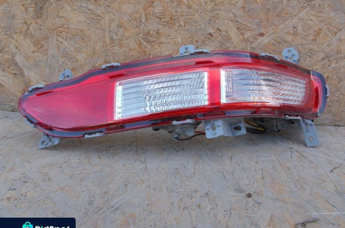 LAMPA PRAWA PRZECIWMGIELNA TYLNA KIA SPORTAGE 4 IV
