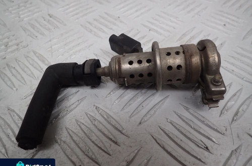 WTRYSKIWACZ ADBLUE PEUGEOT 308 T9 9801187080