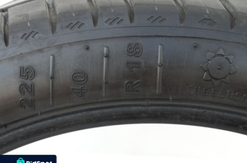 OPONA 18 CALI 18'' 225/40/18 KLEBER DYNAXER UHP LATO 6.5mm F-VAT