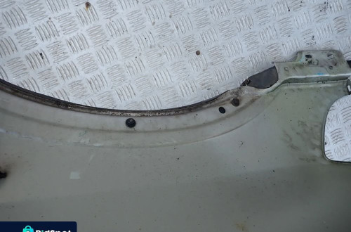 BLOTNIK PRAWY  PRZOD OPEL ZAFIRA A Z157