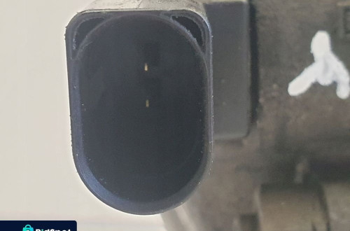 VW Caddy III 2.0 SDI SPRĘŻARKA KLIMATYZACJI 5N0820803A