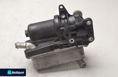 MERCEDES X117 W117 2.2 CHŁODNICZKA OLEJU SKRZYNI