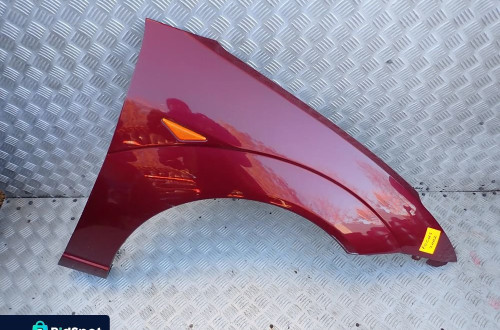 BŁOTNIK PRAWY PRZOD FORD FOCUS MK I
