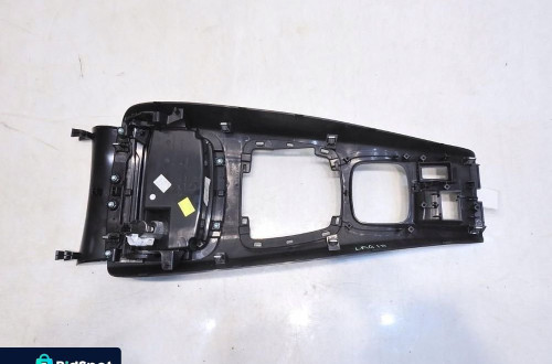 RAMKA TUNEL ŚRODKOWY RENAULT LAGUNA III KPF1519-1