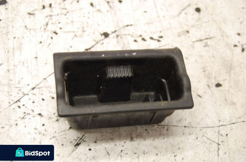 WKŁAD POPIELNICZKI 24443186 OPEL VECTRA C