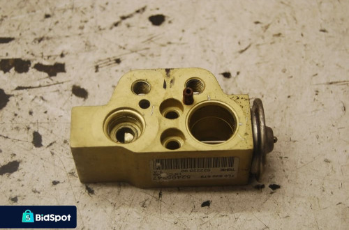 ZAWÓR ROZPRĘŻNY 7L0820679C AUDI Q7 2008R. VW TOUAREG