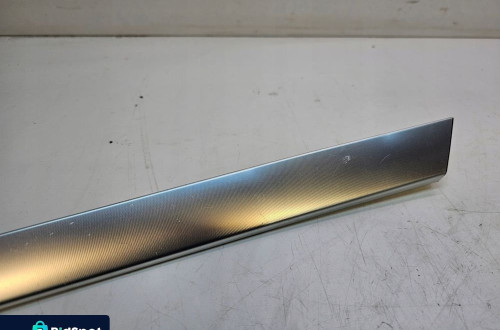 DEKOR DRZWI LEWY PRZÓD AUDI A6 C6 4F0867409 KOŁO