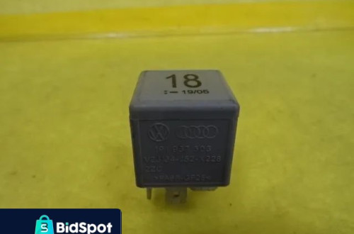 PRZEKAŹNIK 18 VW AUDI 191937503 NR109