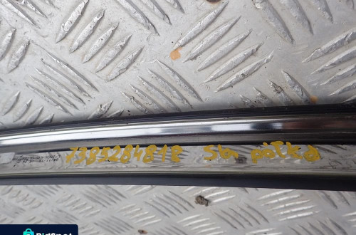 LISTWA DACHOWA PRAWA RENAULT ESPACE V 738528481R