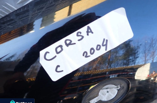BŁOTNIK LEWY PRZÓD OPEL CORSA C