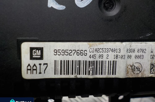 CHEVROLET CRUZE I WYŚWIETLACZ RADIA 95952766G