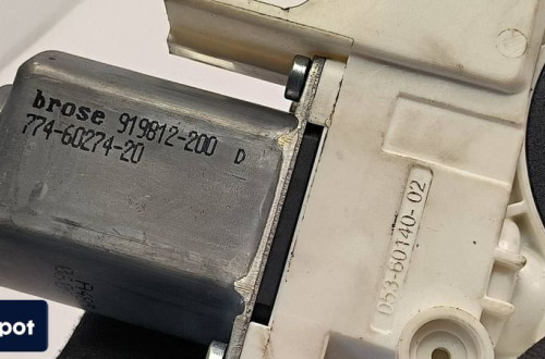 PODNOŚNIK SZYBY PP AUDI A6 C7 8K0959811A