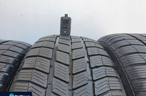 4x OPONY ZIMOWE Barum Polaris 3 255/55 R18 109H