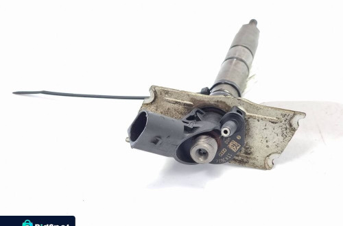 WTRYSKIWACZ VOLKSWAGEN PHAETON 0445115052